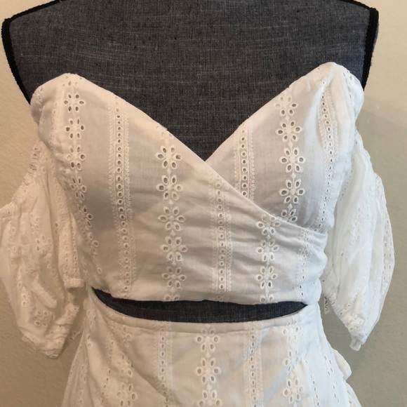 Off shoulder mini dress - Picture 6 of 8